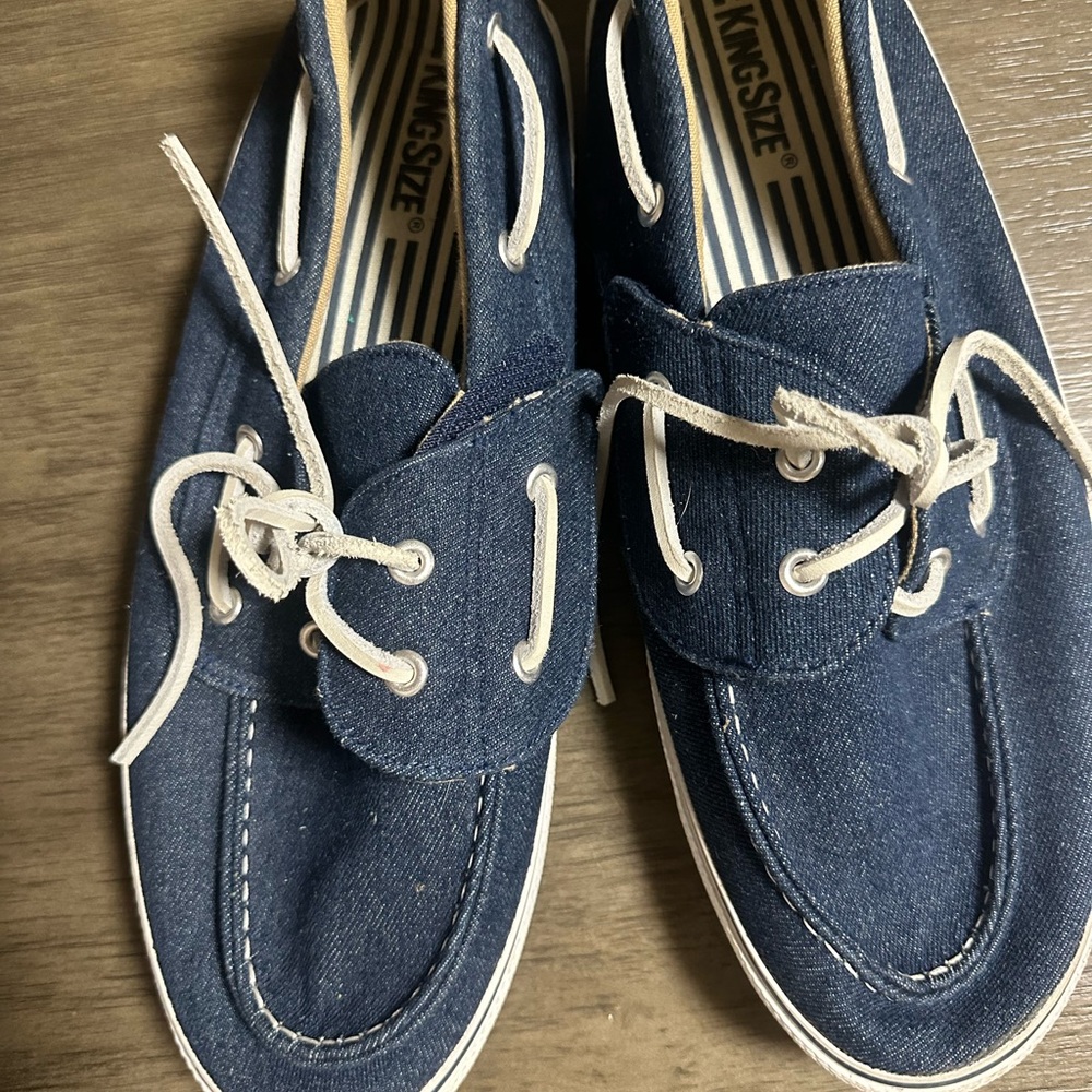 Kingsize Navy Boat Shoes